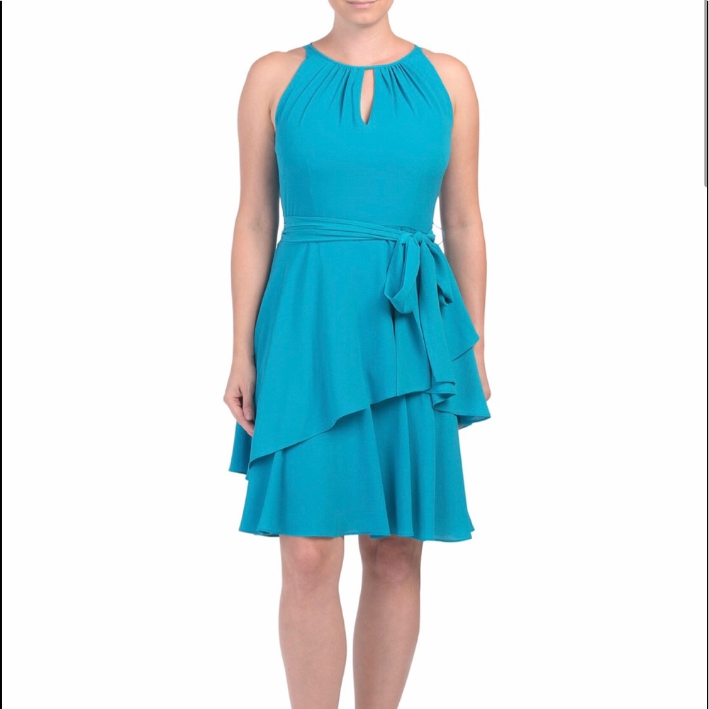 NWT Tahari by ASL tiered dress